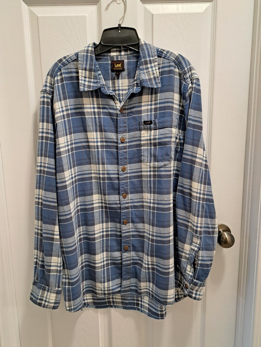 Lee Plaid Casual Button-Down Shirt XL Blue White Western Classic Fall Cotton - Picture 7 of 11